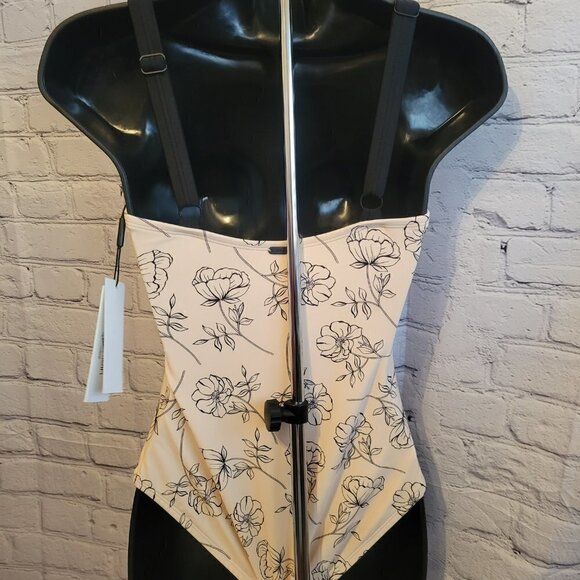 Calvin Klein Logo Rings Printed One-Piece Swimsuit Women's Swimsuit - Picture 2 of 4